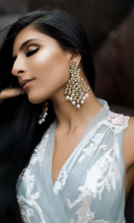 Maharani Earrings in Pearl