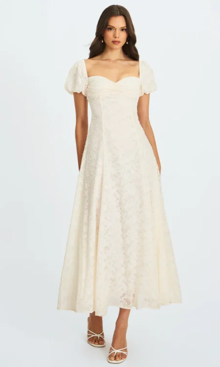 Pandora Bubble Sleeve Backless Maxi Dress - White